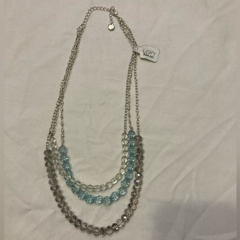 5-24 Ann Taylor Loft 3 layer necklace blue NWT faceted beads short